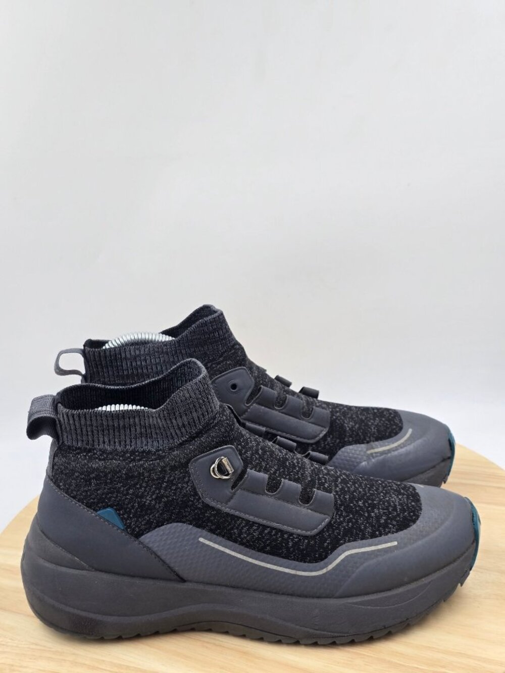 Vessi Stormburst High Top waterproof sneakers womens sz 8